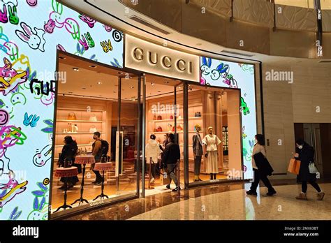 lavoro gucci shanghai